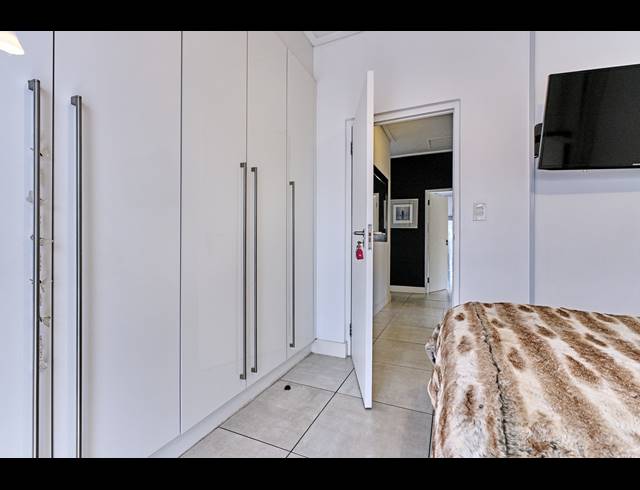 2 BEDROOM APARTMENT FOR SALE IN THE POLOFIELDS
